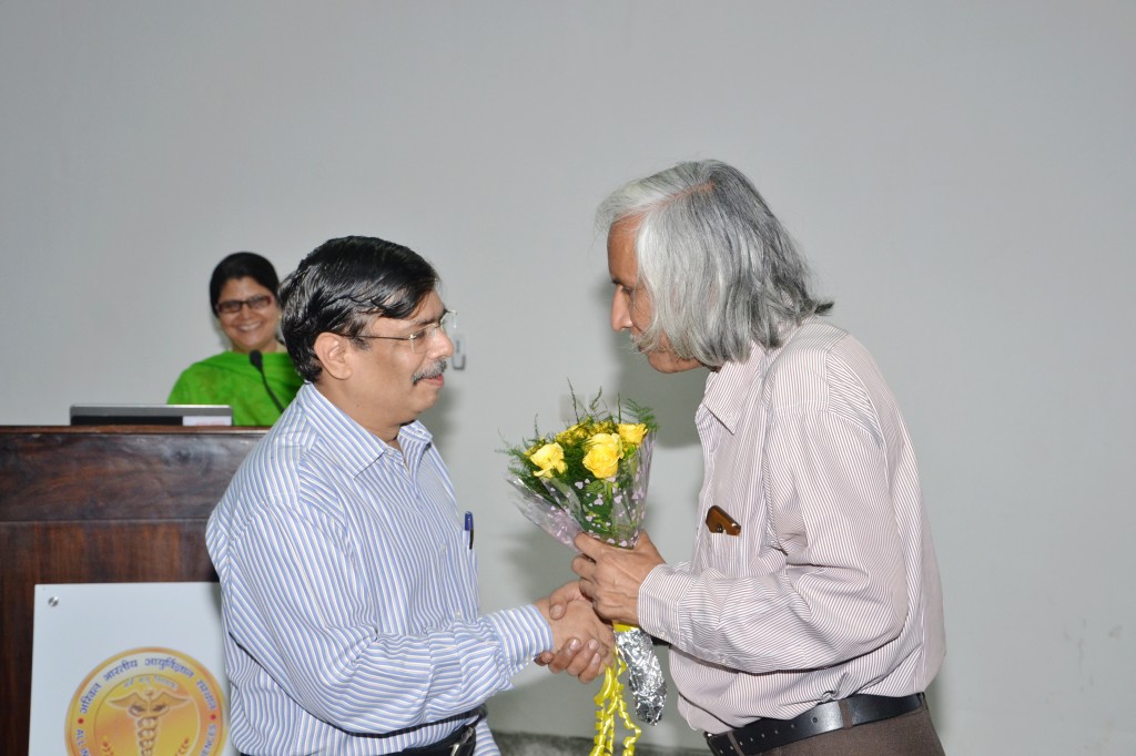 Felicitation to Prof. Thuppil Venkatesh at AIIMS, by the Registrar Prof. 